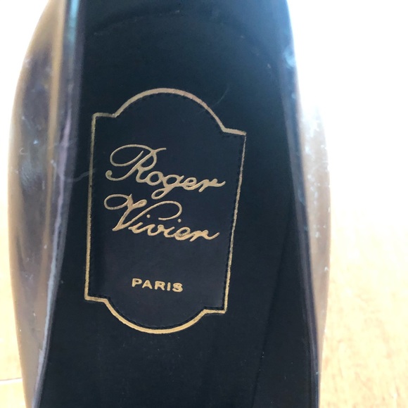 Gorgeous Roger Vivier patent leather heels - Picture 6 of 7